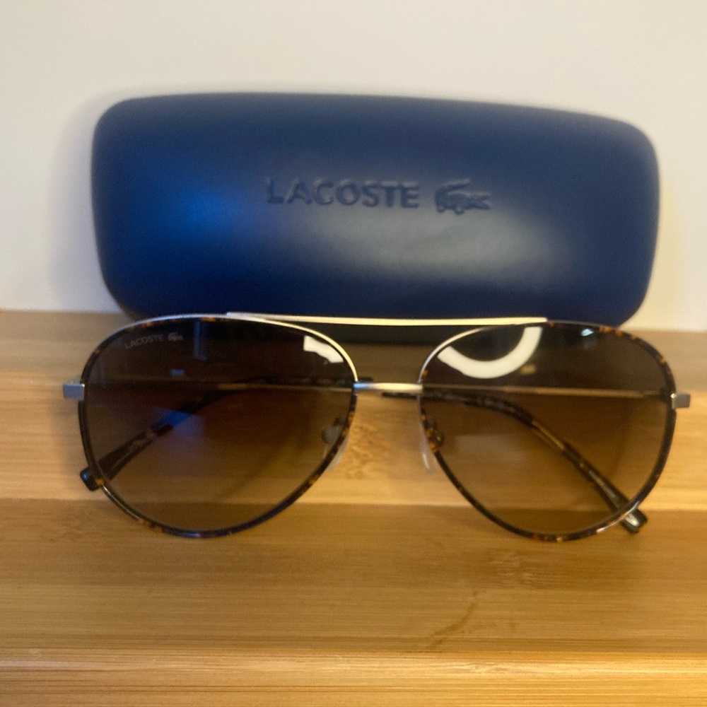Lacoste women sunglasses L247